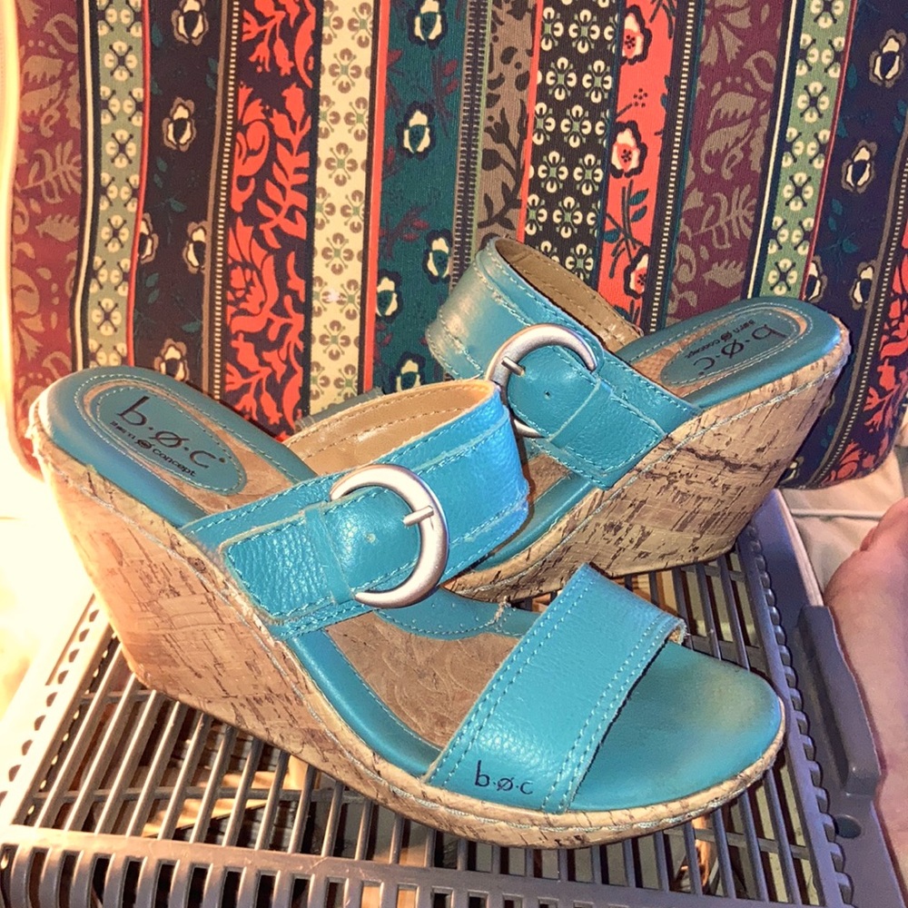 Born Concept cork-look wedge open back sandals 6.5